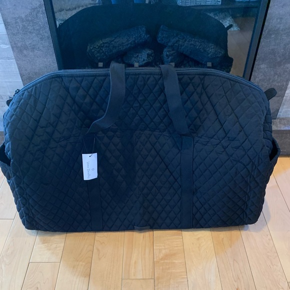 ‼️FIRM‼️ NWT Vera Bradley xl duffel bag classic black - Picture 3 of 12